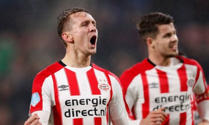 Busca Am&eacute;rica delantero holand&eacute;s