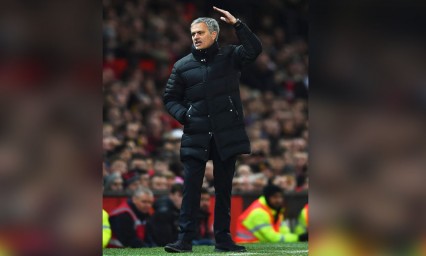 Niega Mourinho salida del ManU