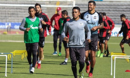 Lobos, obligado a mejorar