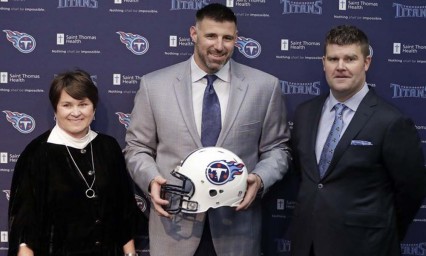 Presenta Titans a su nuevo coach