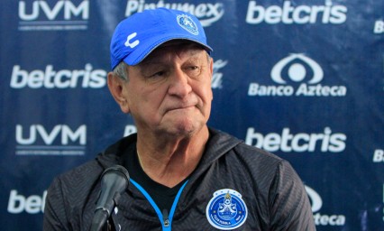 Culpa Ojitos Meza al &aacute;rbitro por desventaja ante Tijuana