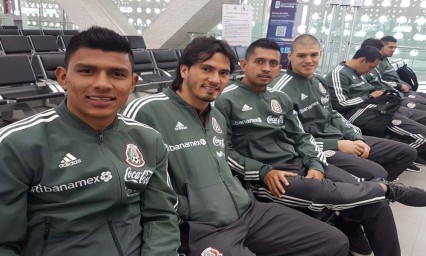M&eacute;xico aterriza en San Antonio con una baja