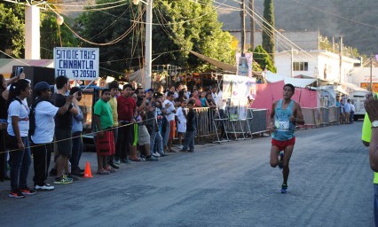 Realizar&aacute;n migrantes el medio marat&oacute;n en la Mixteca