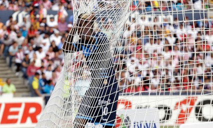 Vislumbran cambio en la porter&iacute;a de lobos   