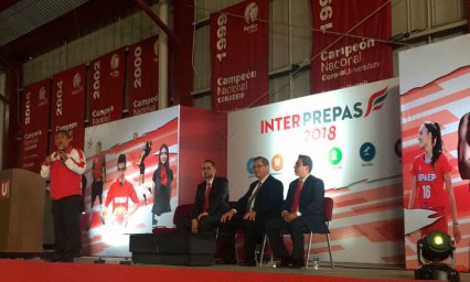&nbsp;Inauguran torneo de preparatorias