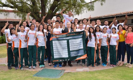 Aztecas UDLAP de puente por el CONDDE