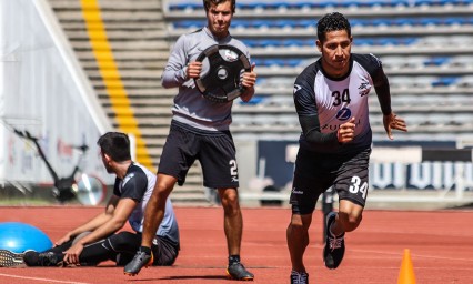 Prepara Lobos su partido ante Toluca