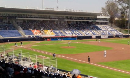 Consigue Pericos victoria del honor