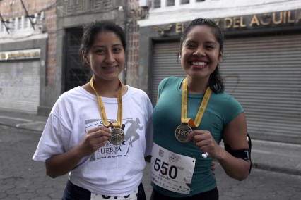 Realizan carrera Camina-Corre-Trota, Puebla 487