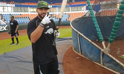 Caen Pericos en el primero de la serie vs Tigres