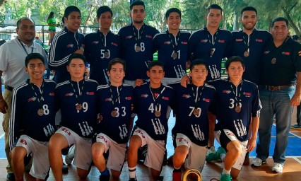 Completan el podio los Tigres Blancos