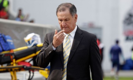 Desea Meza permanecer en el Puebla