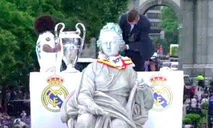 Celebra Real Madrid UEFA Champions League en Plaza de Cibeles