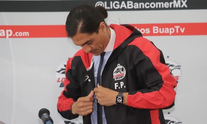 Arriba Abraham Gonz&aacute;lez a los Lobos de la BUAP