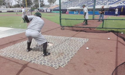 Hank Conger Y &lsquo;Checo&rsquo; P&eacute;rez trabajan a tope con Pericos 