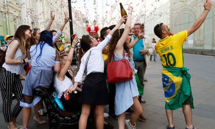 Llenan hinchas las gradas de Rusia