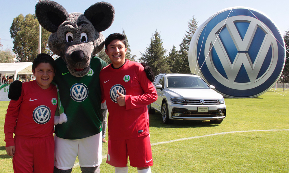 Apoyará la Volkswagen a niños futbolistas