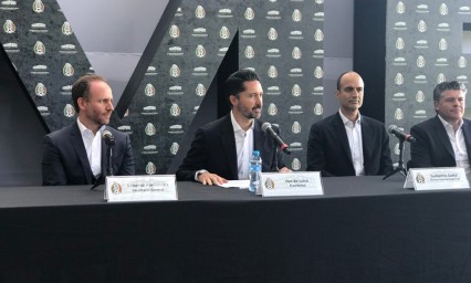 Presentan nuevo organigrama de Femexfut; en suspenso, continuidad de Osorio