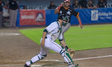 Gana Pericos serie a Piratas