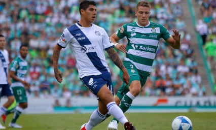 El club Puebla cae 2-0 ante el actual campe&oacute;n Santos Laguna