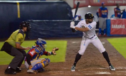 Pericos viaja a Campeche para medirse a Piratas