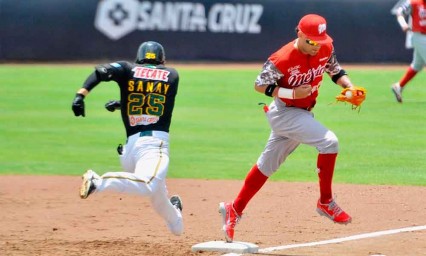 Pericos se queda la serie ante Diablos