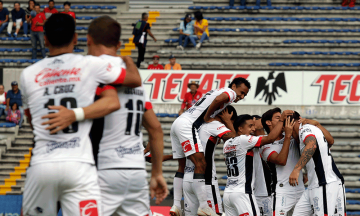 Lobos BUAP de racha; ganan partido ante Morelia