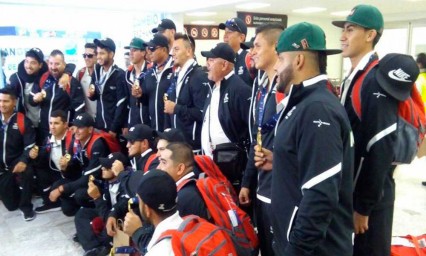 Selecciones de beisbol merecen m&aacute;s apoyos: Che Reyes