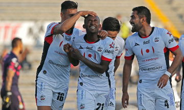 Debuta Lobos BUAP con triunfo sobre Santos Laguna