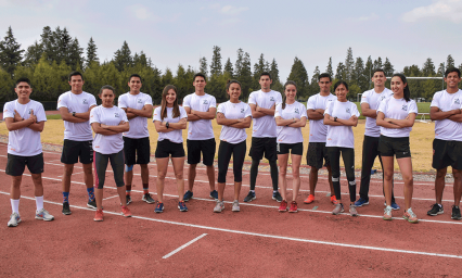 Avanza atletismo UDLAP a competencia nacional