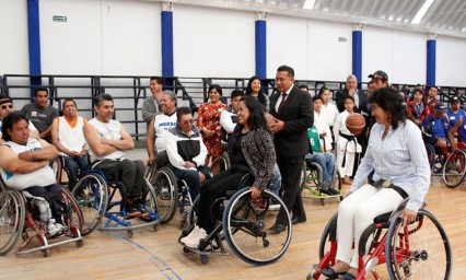 Inauguran liga de B&aacute;squetbol sobre Silla de Ruedas en Cuautlancingo