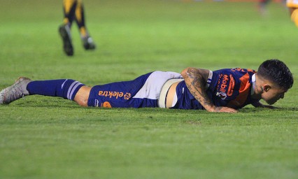 Monarcas elimina al Club Puebla en penales 