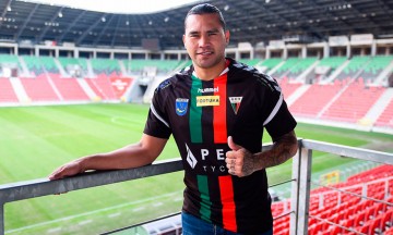 Gullit Pe&ntilde;a llega al f&uacute;tbol de Polonia