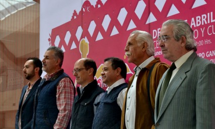 Presentan los Carteles Taurinos para Feria de Puebla