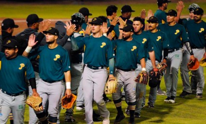 Pericos se imponen a los Guerreros