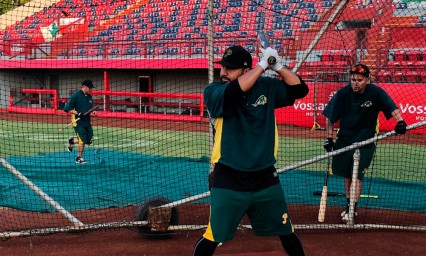 Pericos asegura la serie ante Piratas de Campeche