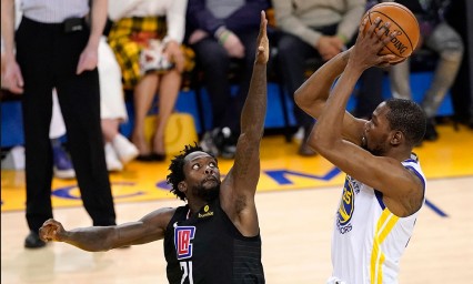 Inician los playoffs y  Warriors gana con facilidad