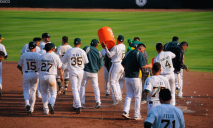 Pericos de Puebla se lleva la victoria en juego extendido