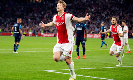 Ajax, Imparable tambi&eacute;n en liga