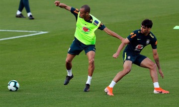 Brasil ya entrena en Sao Paulo