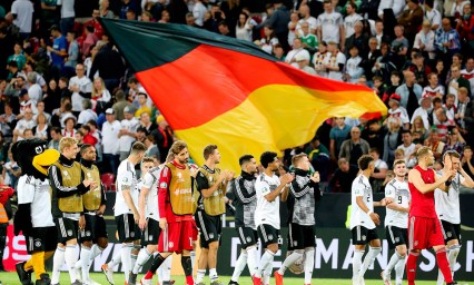 B&eacute;lgica y Alemania firmes rumbo a la Eurocopa