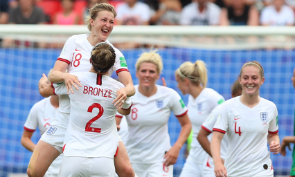 Inglaterra muestra su poder ante Camer&uacute;n