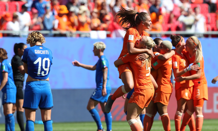 Holanda alcanza una hist&oacute;rica semifinal