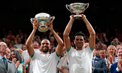 Colombianos triunfan en dobles