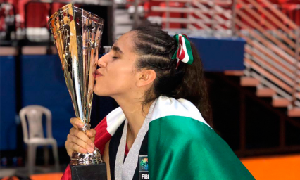 Frida Arriaga campeona del Centrobasket U17