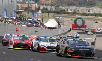 Arranca octava fecha de la NASCAR PEAK 2019