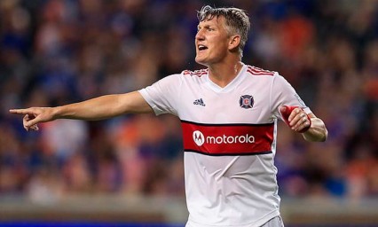 Bastian Schweinsteiger le dice adiós a las canchas