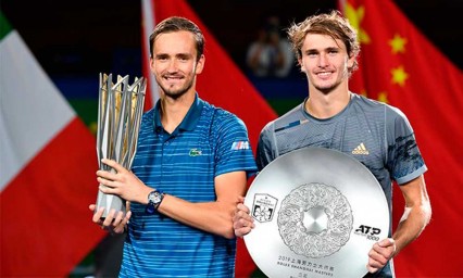 Medv&eacute;dev es el nuevo rey del Masters 1000 de Shangh&aacute;i