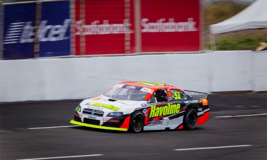 Jake Cosío va por otro top 5 a Puebla en la Nascar Peak México Series