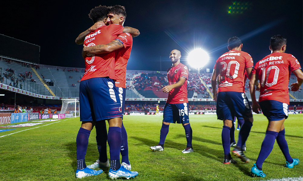 Veracruz gana por primera vez ante un Puebla levantamuertos